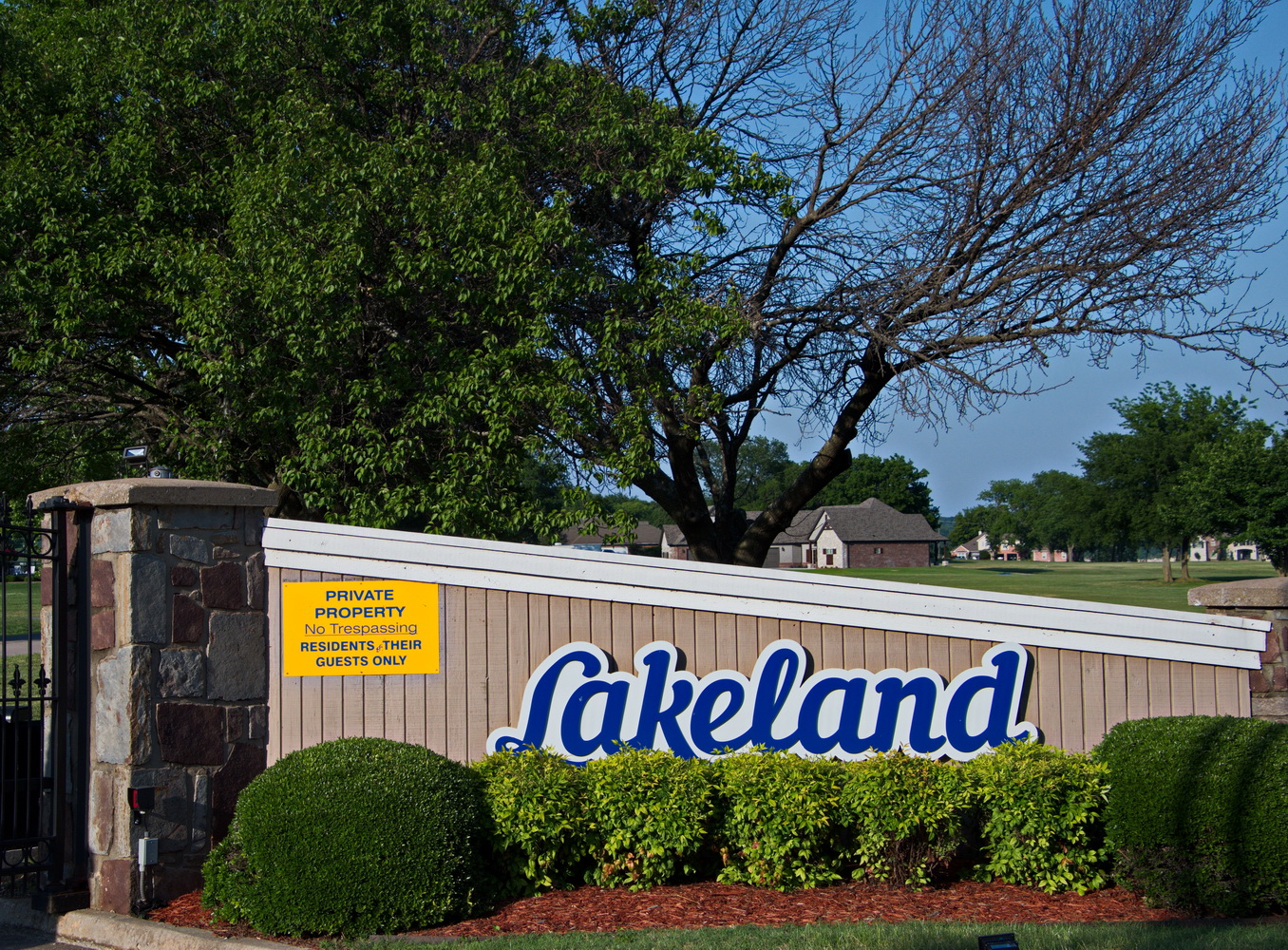 Lakeland Front Gate